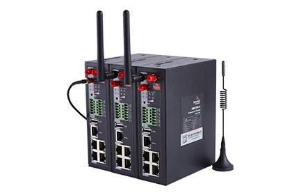佰馬BMR500工業(yè)級無線路由器，支持MQTT，DIN導軌式安裝，集全網(wǎng)通、高速路由、WIFI覆蓋、本地存儲等旗艦功能于一體；標配4組LAN口、1組WAN口、1組USB接口；2組DI數(shù)字量輸入，2組繼電器輸出，支持端子形式RS485、RS232。軟硬件看門狗，VPN專利，惡劣環(huán)境適用專利。